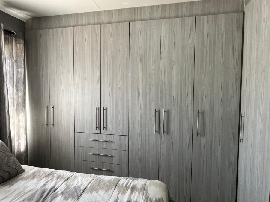  Bedroom Property for Sale in Townsend Estate Western Cape